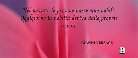 versace è religione testo|Frasi di Gianni Versace: le migliori solo su Frasi Celebri .it.